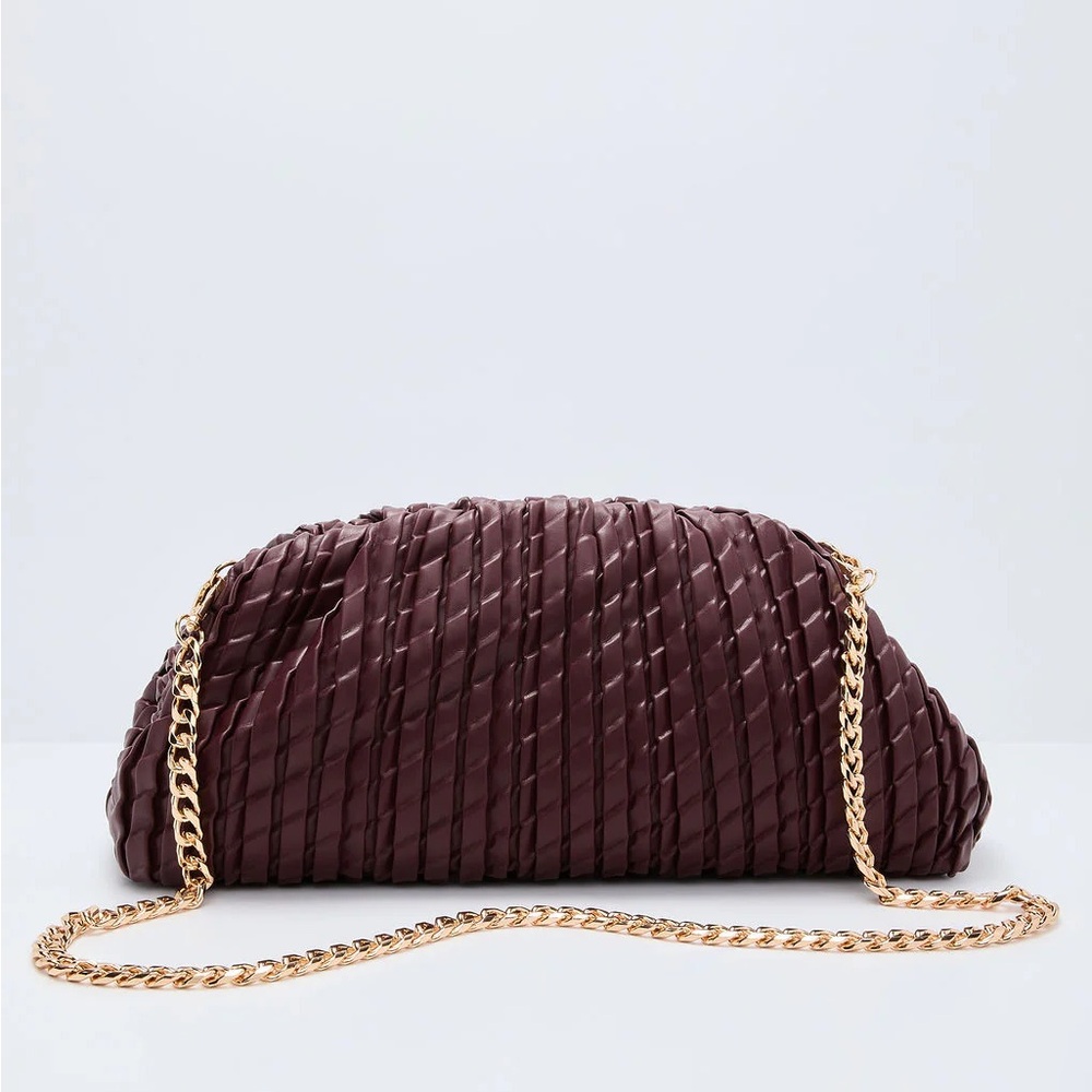 Urban expressions Woven Chain Shoulder Bag - Burgundy